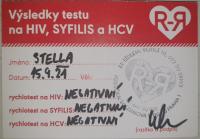 Testy dívek