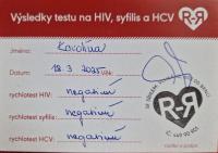 Testy dívek